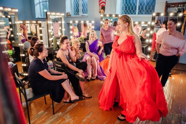 На шоу «Модель XL» волинянка позуватиме під водою та дефілюватиме на висоті. ФОТО