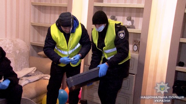 В Одесі у квартирі знайшли тіло дівчини без голови