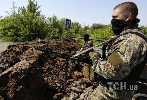 Терористи у Слов’янську озброєні до зубів. ФОТО