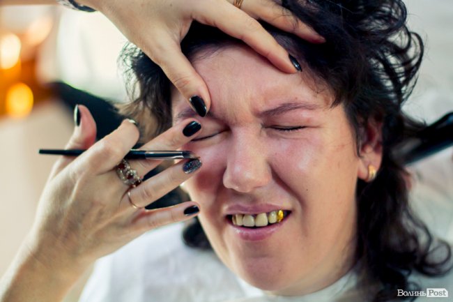 Бенкет, лімузини та королівські наряди: у Луцьку організували  свято для людей з інвалідністю. ФОТО