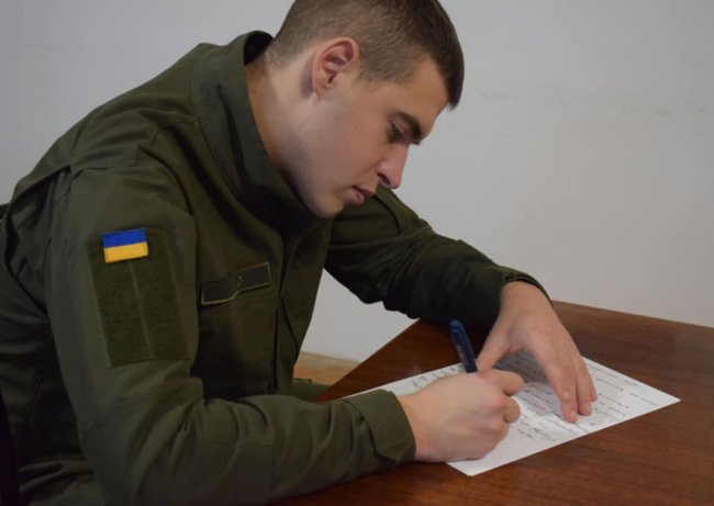 #Напиши листа Марківу: лучани долучилися до всеукраїнської акції на підтримку незаконно ув'язненого в Італії нацгвардійця