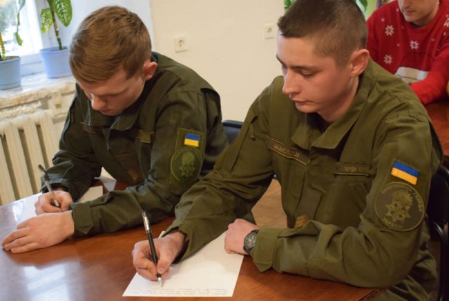 #Напиши листа Марківу: лучани долучилися до всеукраїнської акції на підтримку незаконно ув'язненого в Італії нацгвардійця