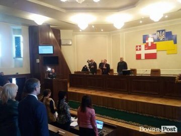 «Солідарність» не прийшла на сесію облради: недовіру Гунчику не розглядатимуть 