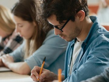 Сертифікати і дипломи міжнародних іспитів учням зараховуватимуть як ДПА