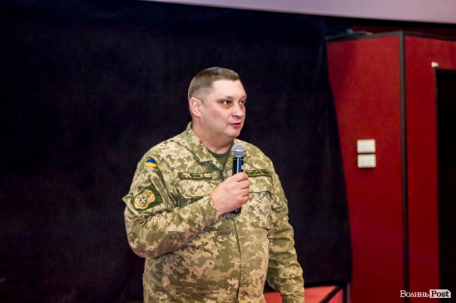 У Луцьку прем’єра фільму «Крути» зібрала Героїв на спільний перегляд. ФОТО