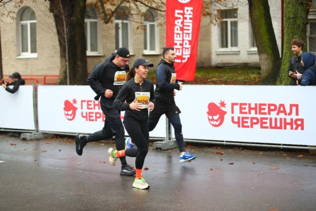 У Хмельницькому відбувся ПриватБанк Київський марафон Незламності 2026 від Run Ukraine 