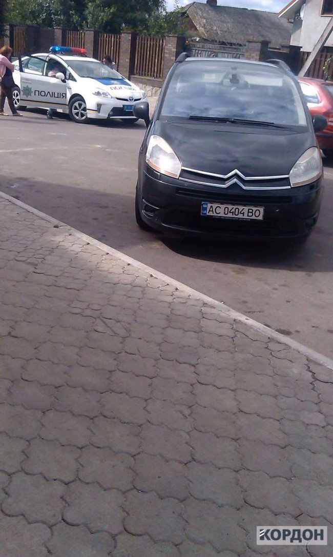 У місті на Волині не розминулися два легковики