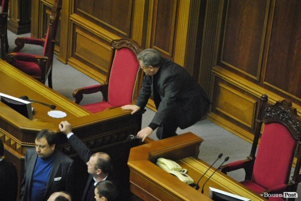 Як волинянин змусив замовкнути спікера Рибака. ФОТО