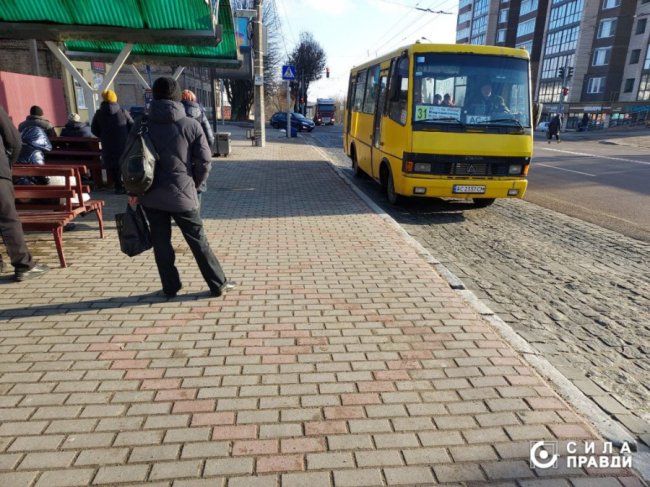 Чому пенсіонери з інших громад не можуть безоплатно користуватися громадським транспортом Луцька