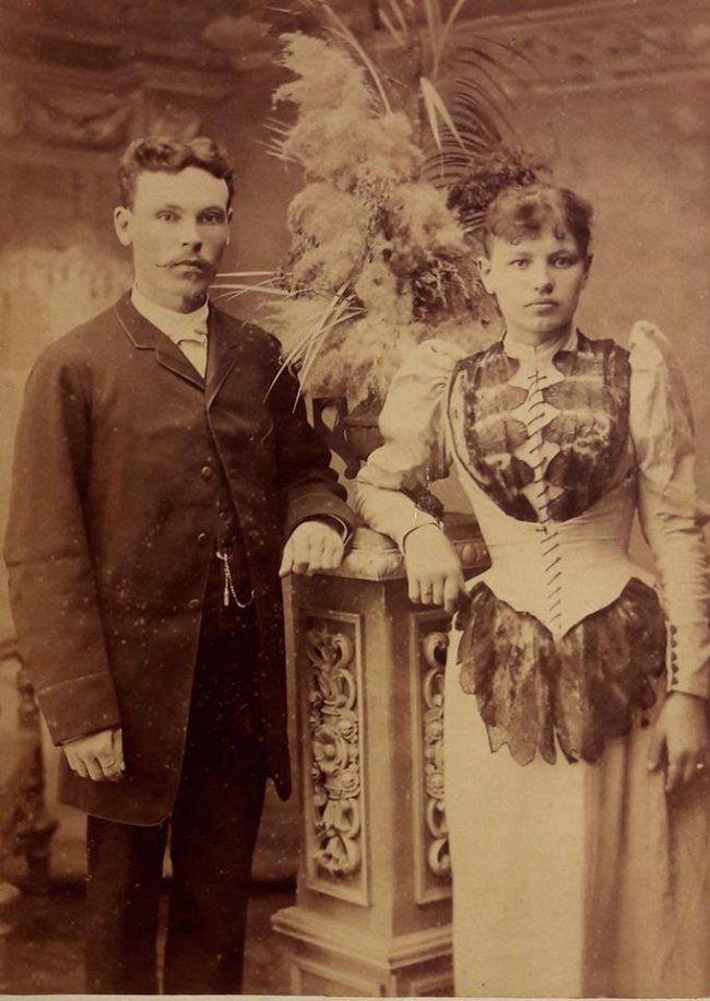 Мешканці повітового міста Дубно на ретросвітлинах