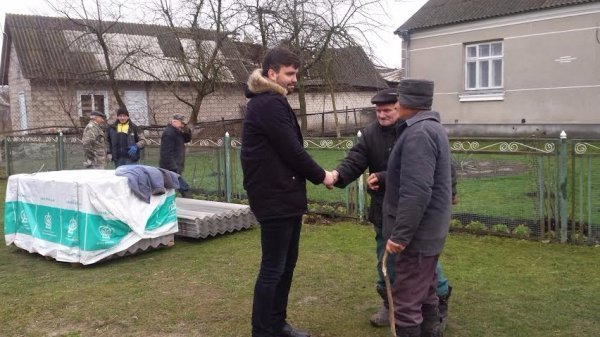 Село Дерно оговтується від стихійного лиха завдяки благодійникам. ФОТО