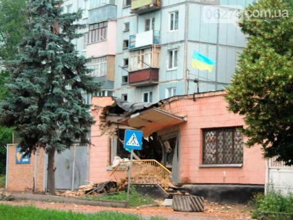 Зруйнована військова частина після штурму. ФОТО