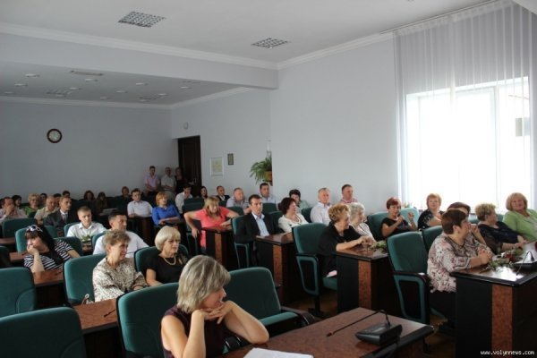 У луцькій мерії привітали представників торгівлі. ФОТО