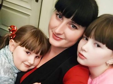 Діти з Волині, у яких війна з Росією забрала батька, написали благальний лист Порошенку