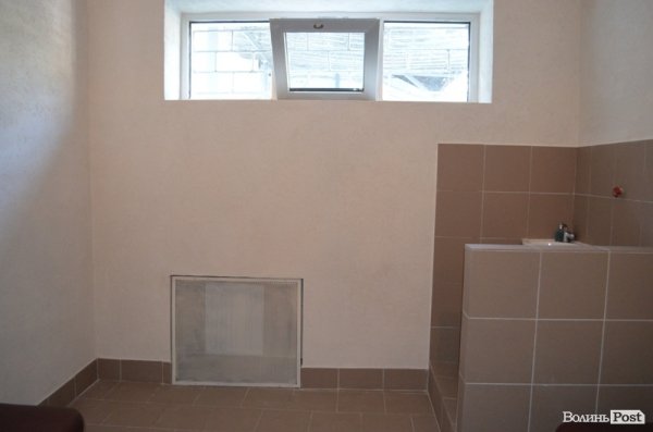 Як виглядають камери у Луцькому міськвідділі. ФОТО 