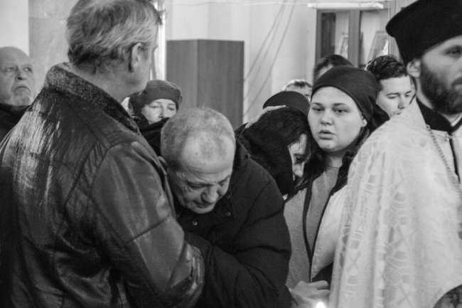 Лучани провели в останню путь Захисника Юрія Волошина