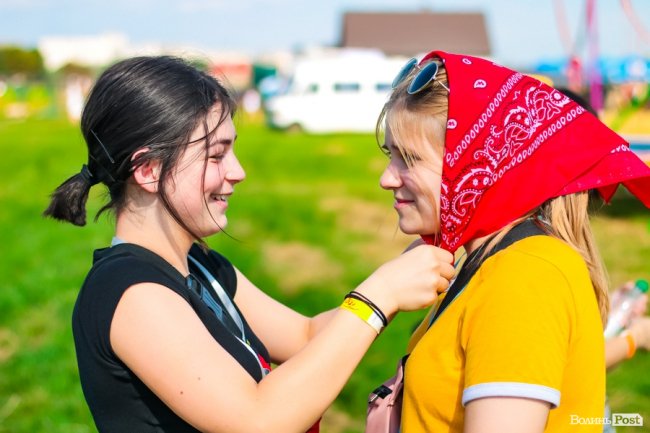 «Шикидим», лірика і вибуховий «O.Torvald»: перший день «Бандерштату». ФОТО