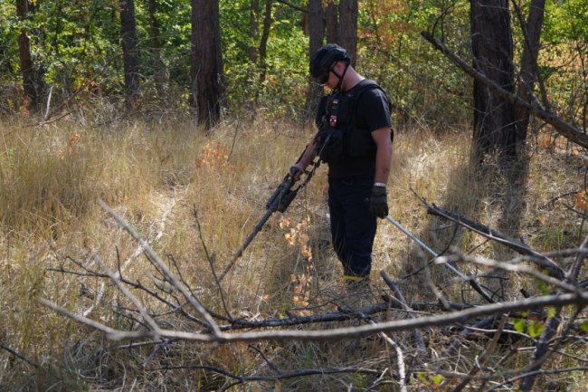 Волинські сапери продовжують розміновувати  території Донеччини