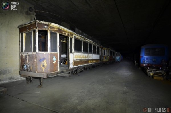 Cховище громадського транспорту в Бельгії. ФОТО