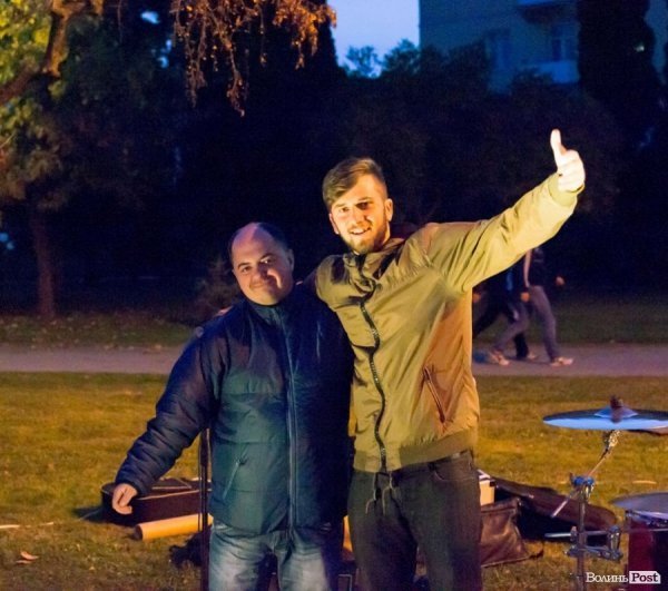 Вуличний концерт у центрі Луцька. ФОТО