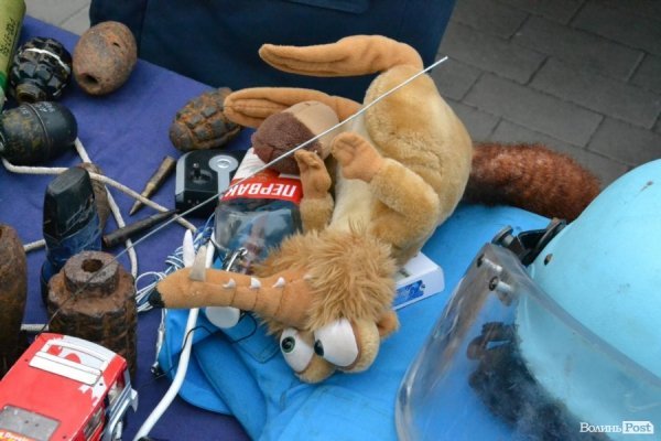 У центрі Луцька навчають, як уберегтися від «сюрпризів» терористів. ФОТО