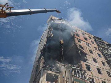 Поліцейські знайшли людину, яка вчора знімала приліт російської ракети в Кривому Розі