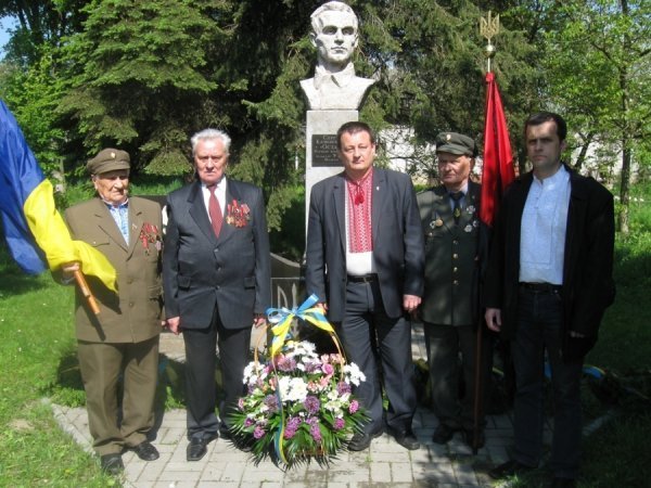У Піддубцях поблизу Луцька 9 травня освятили пам’ятник воїнам УПА