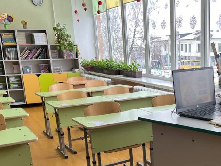 У школах Луцька на три дні запровадили дистанційне навчання