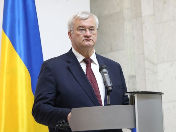 Україна більше не потребує дозволів для ударів по Росії, - Сибіга