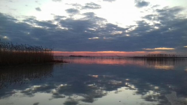 Магічний захід сонця на озері Світязь. ФОТО 