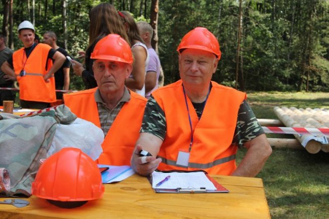 На Волині обрали кращого лісоруба. ФОТО