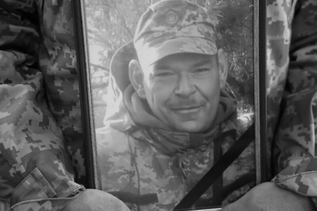 Луцька громада попрощалась із загиблим Героєм Вадимом Гнатюком