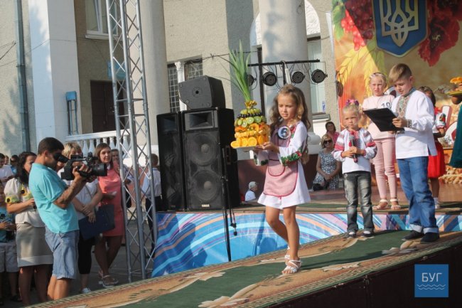 У Нововолинську вибрали найкращу юну красуню міста. ФОТО