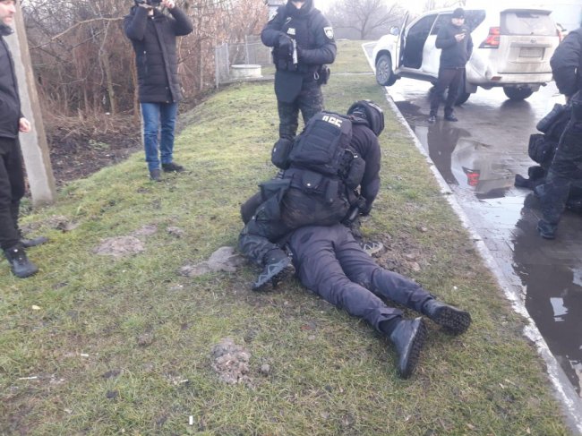 Вимагали неправомірну вигоду та збували психотропи: на Волині судитимуть патрульних поліцейських. ФОТО