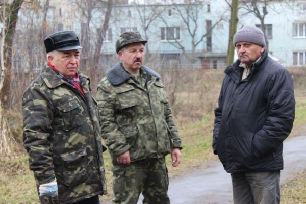 У Луцьку прибрали парк імені Лесі Українки. ФОТО