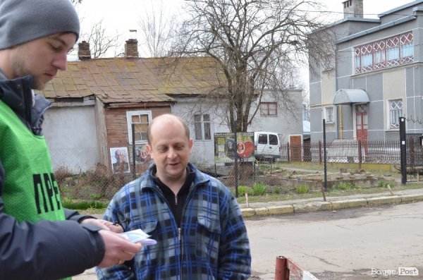 Учасники  автоконкурсу від ВолиньPost знову з призами. ФОТО. ВІДЕО