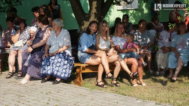 З танцями та музикою: як у Липлянах, Рокинях та Прилуцькому святкували День села. ФОТО