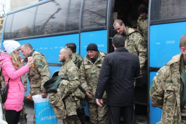 Волинські бійці, що боронили Дебальцеве, повернулись зі Сходу. ФОТО