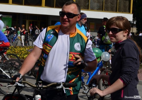 Велодень у Луцьку зібрав більше тисячі людей. ФОТО 