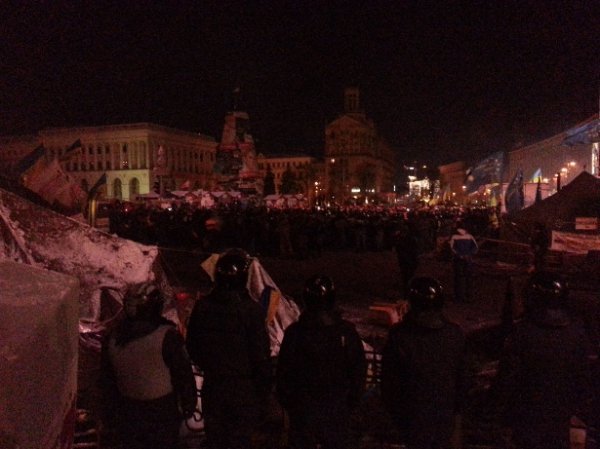 Штурм Євромайдану. ФОТО 
