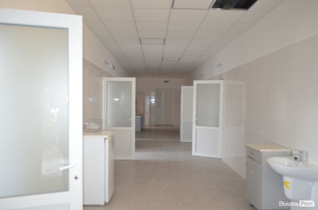 Чисто, світло, комфортно: якою буде інфекційна лікарня після ремонту. ФОТО