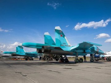 Безпілотники атакували військовий аеродром у Ростовській області рф