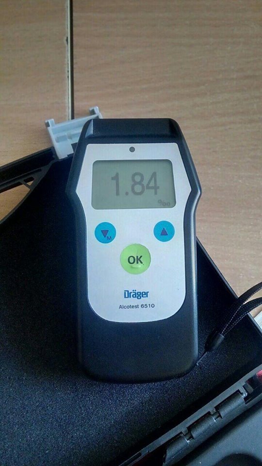 В Луцьку п'яний водій влетів у фуру. ФОТО