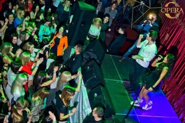 Пара Нормальних у луцькому клубі. ФОТО