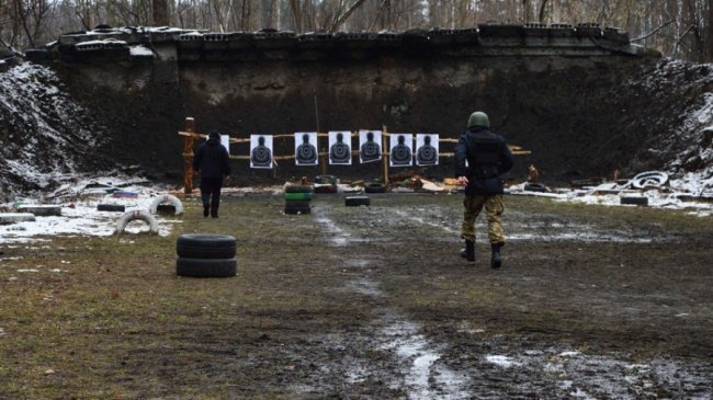 Перша група добровольців підрозділу «Лють» завершила навчання на Волині