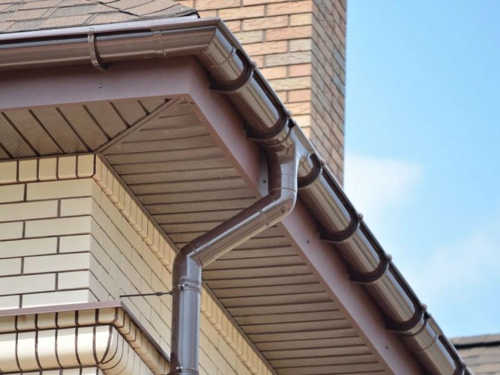 Покрівельні софіти: вирішення проблем, про які зазвичай не думають