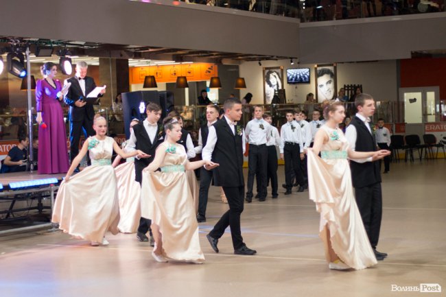 Свято з душею: у Луцьку відбувся «Осінній бал». ФОТО