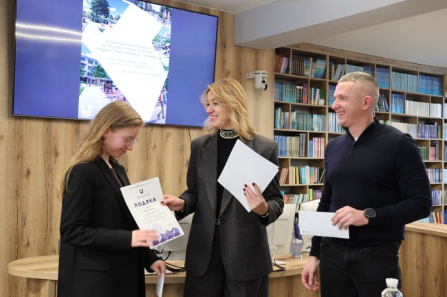 Студенти отримали 60 тисяч гривень від луцького будівельника за кращі курсові роботи. ФОТО