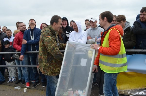 Під Луцьком визначили переможця з дрег-рейсінгу. ФОТО