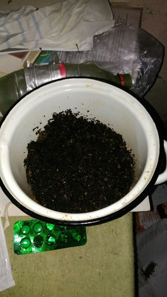 У Луцьку виявили наркопритон. ФОТО